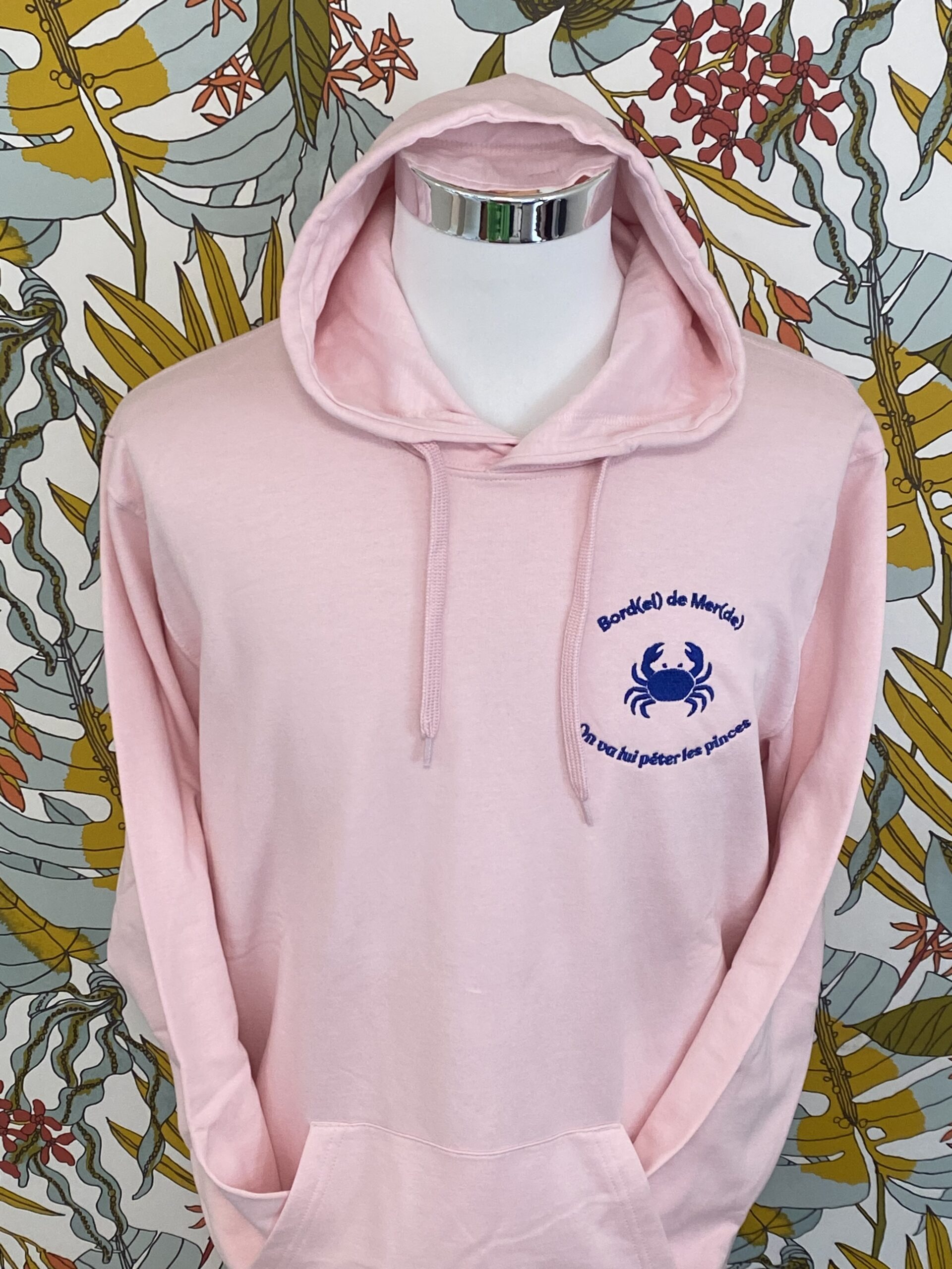 Sweat à capuche brodé. Modèle mixte. – Image 5